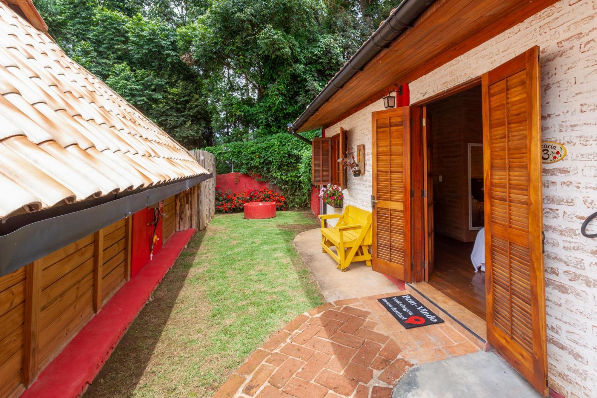 Pousada Das Acacias Camanducaia Exterior foto